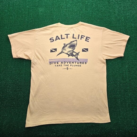 Salt Life Tshirt Mens Large Yellow Graphic Shark Dive Adventures Take the Plunge - Picture 1 of 8